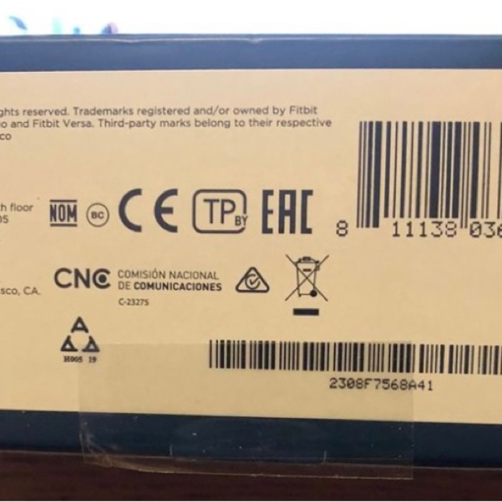 Fitbit Versa 2 - Picture 2 of 3
